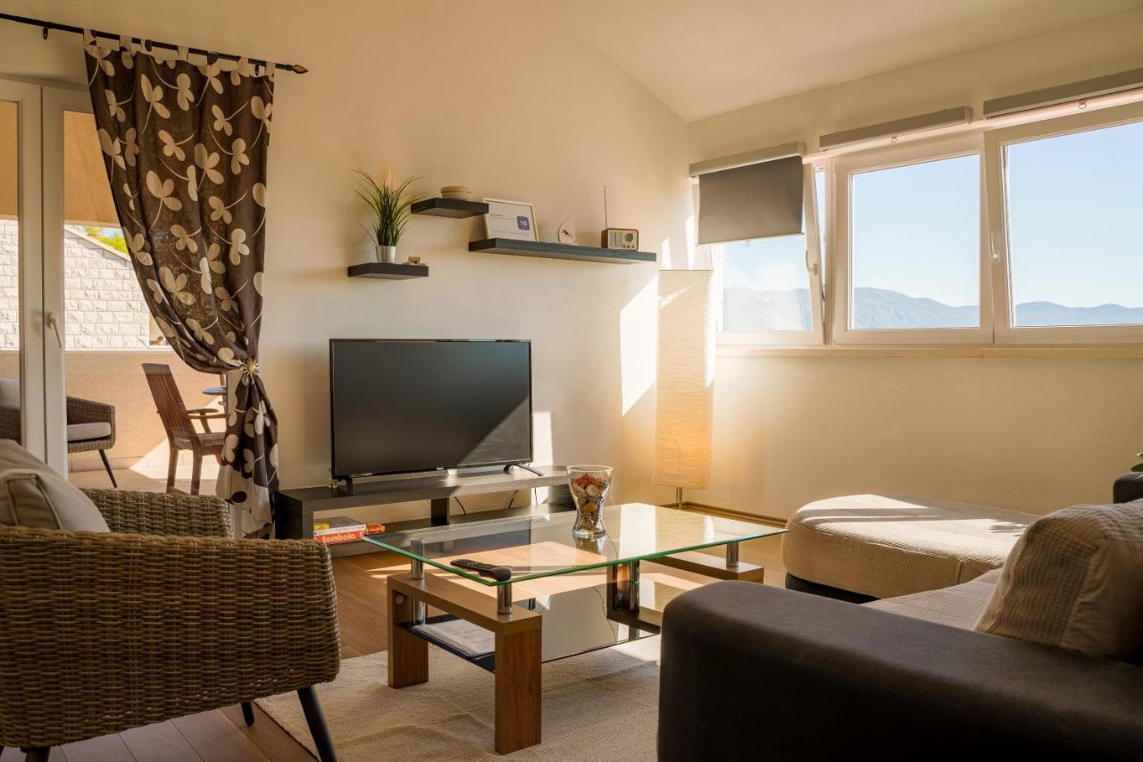 House Fidulic - Penthouse The View Apartment Lumbarda Ngoại thất bức ảnh
